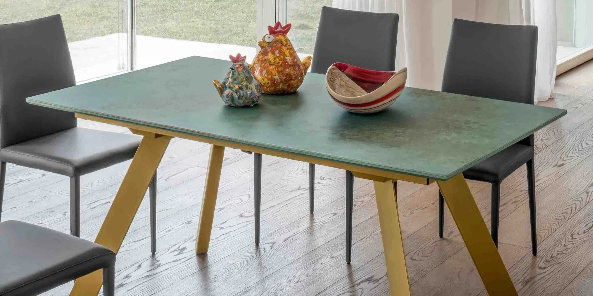 How to Choose the Best Extendable Dining Table for Small Spaces - Spaceman