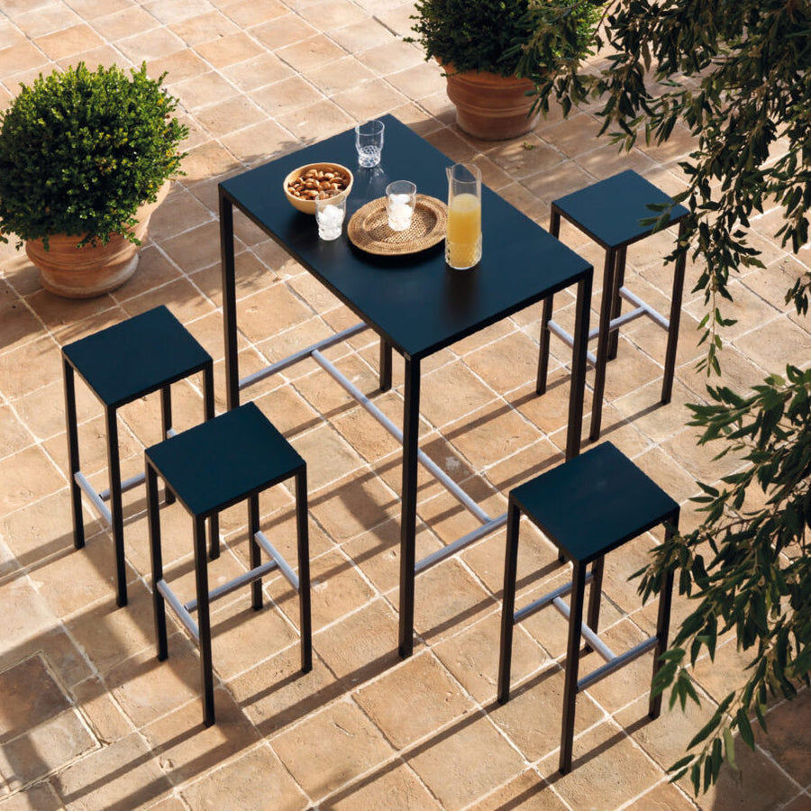 Spaceman Outdoor Furniture Singapore - Huddle Outdoor High Bar Table - Luxury Balcony Furniture