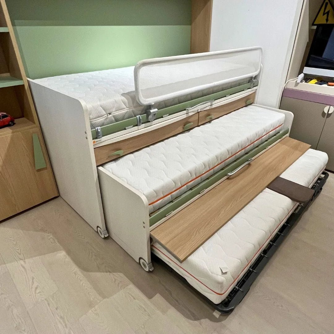 Bunk beds - EX - DISPLAY SALE 15% OFF - Cascade - Kids and teen bunk beds with study desks and drawers - Spaceman