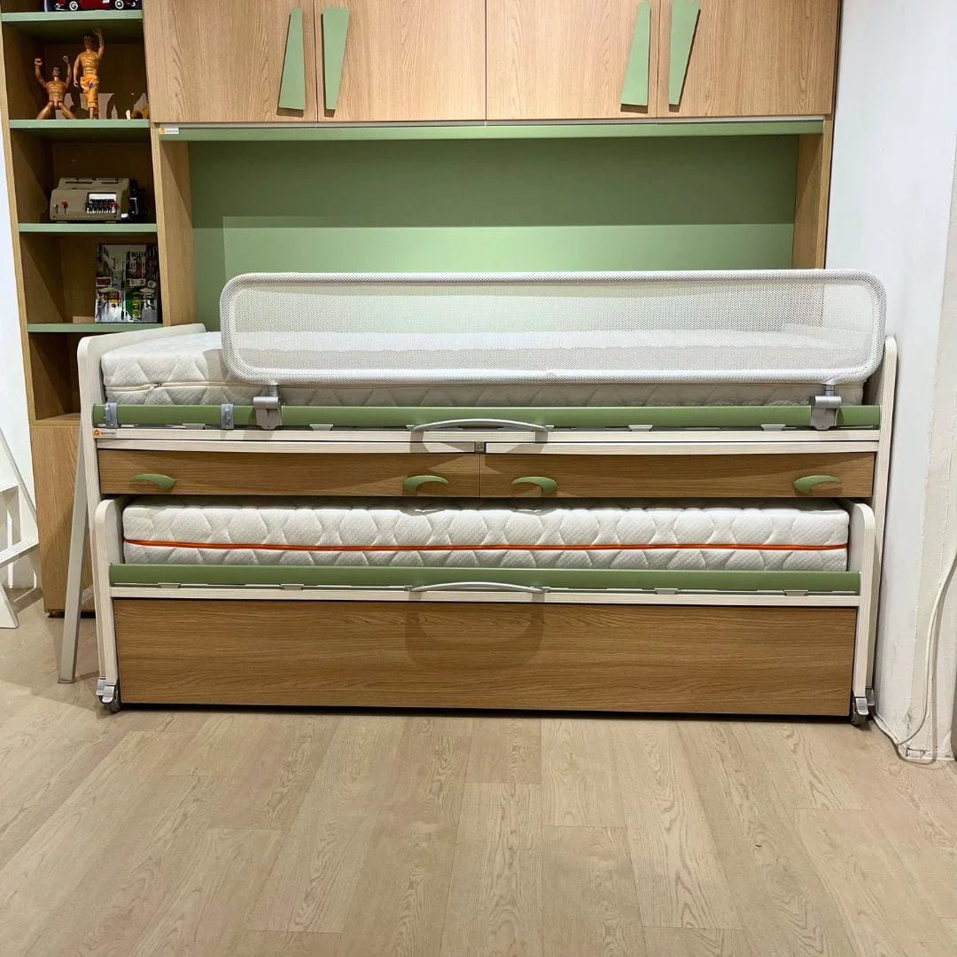 Bunk beds - EX - DISPLAY SALE 15% OFF - Cascade - Kids and teen bunk beds with study desks and drawers - Spaceman