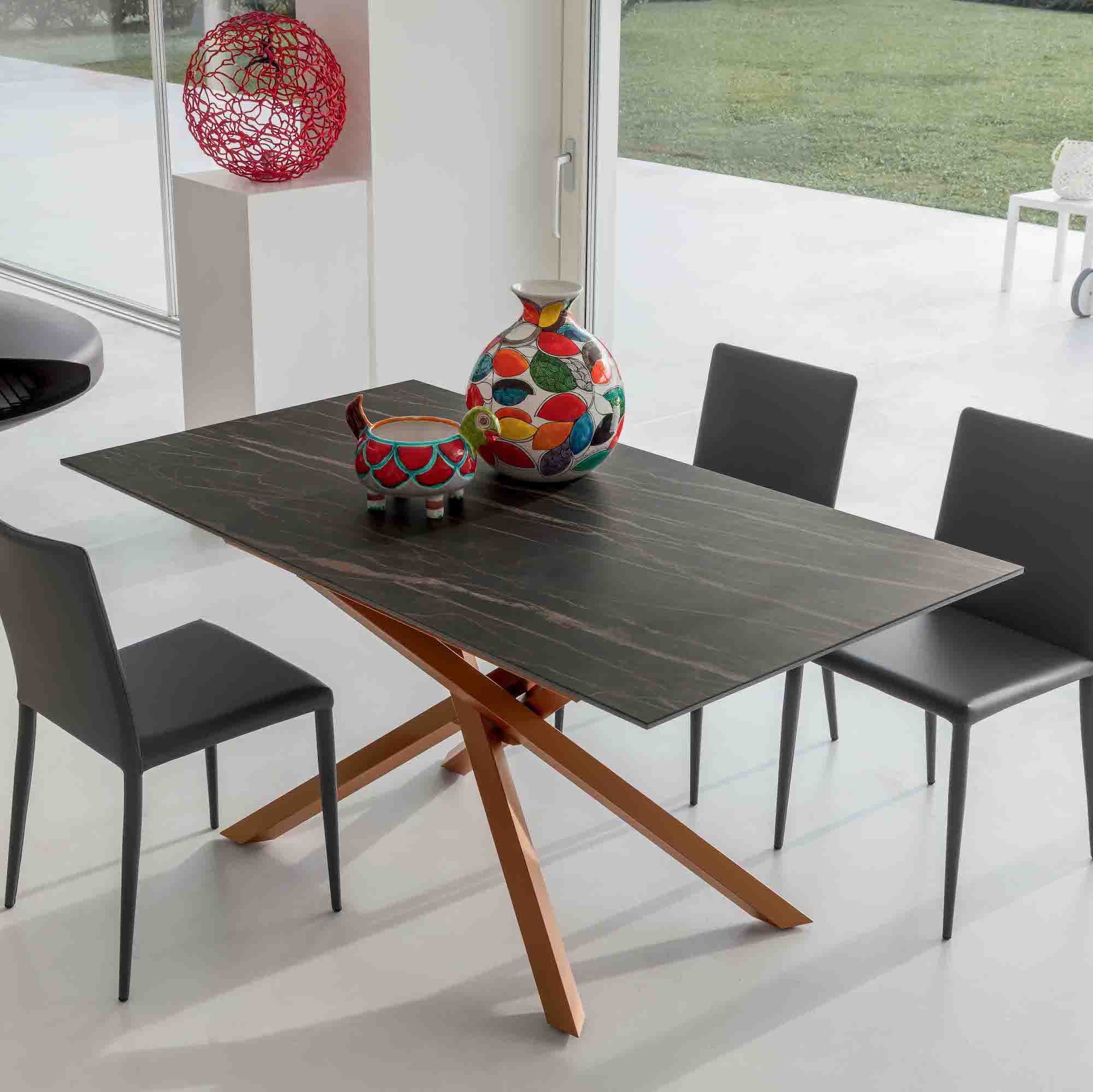 Intertwined Extendable Dining Table - Compact Design – Spaceman