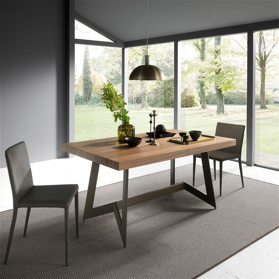 Piazza Extending Table - Rectangle Closed Square Extended – Spaceman