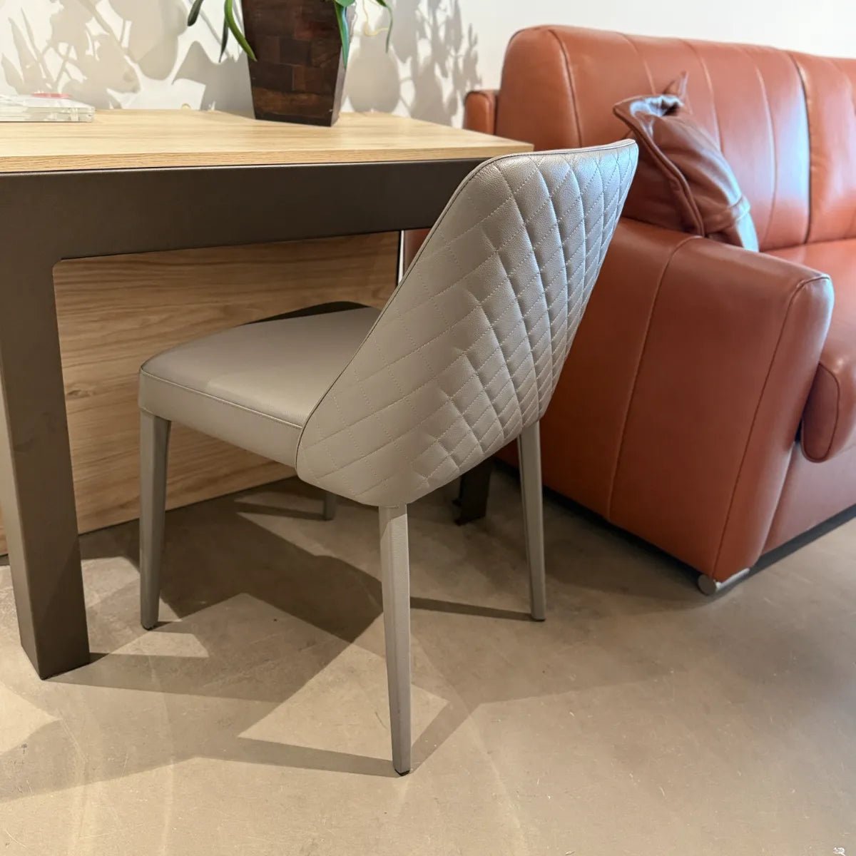  - EX - DISPLAY 25% + 15% OFF - Cradle Leather Dining Chairs - Spaceman