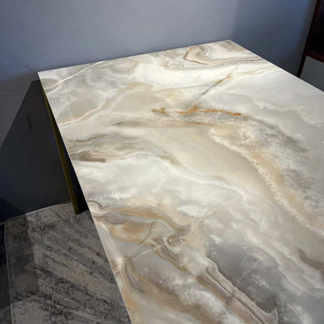 - EX-DISPLAY SALE 10% OFF - Levitare - Extendable Dining Table - Spaceman