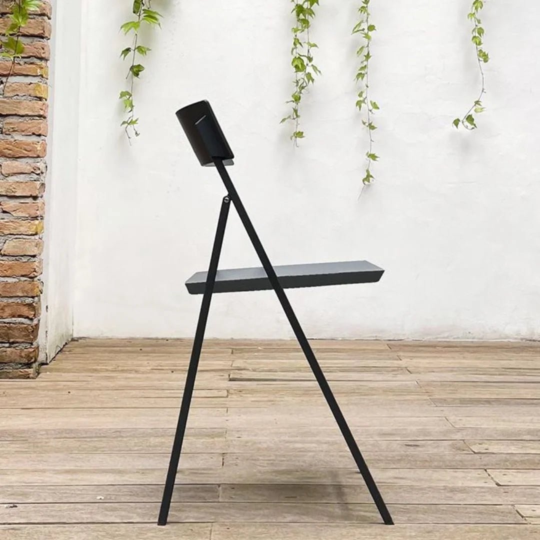  - Linea - Lightweight Slim Folding Chairs - Spaceman