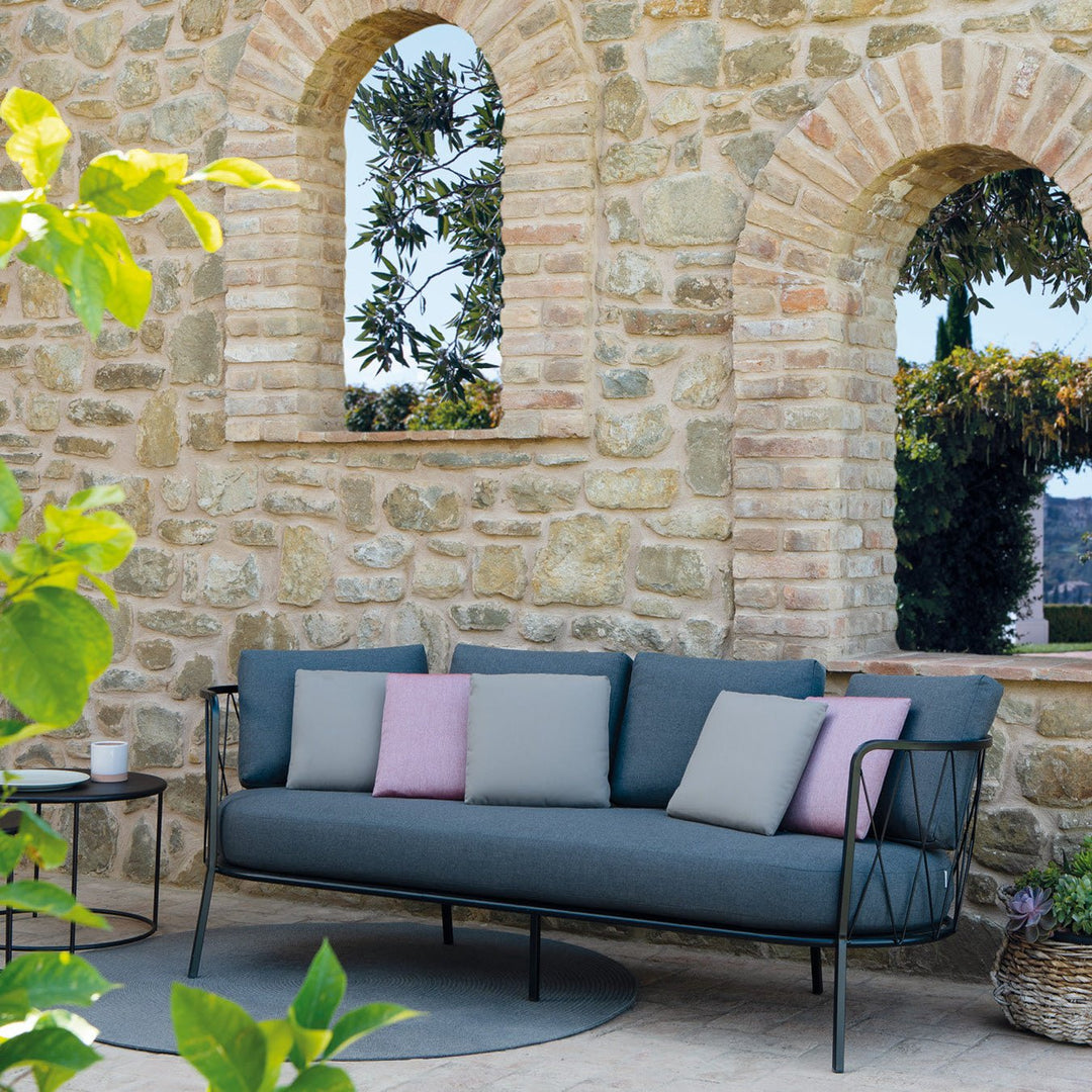 Lattice - Modern Outdoor Lounge and Sofa Set – Spaceman