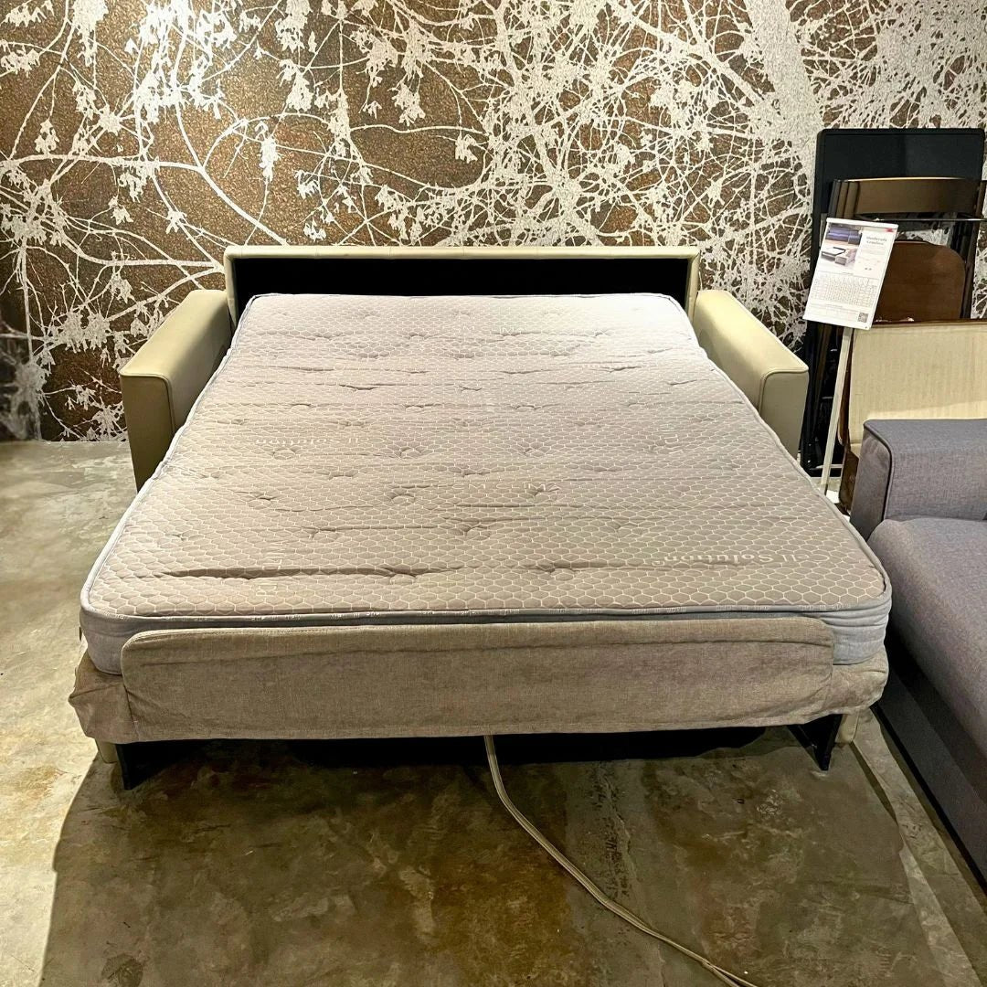 Sofa bed - EX-DISPLAY 15% OFF - Slumbersofa Grandiose - Luxury Sofa Bed with Adjustable Headrests - Spaceman
