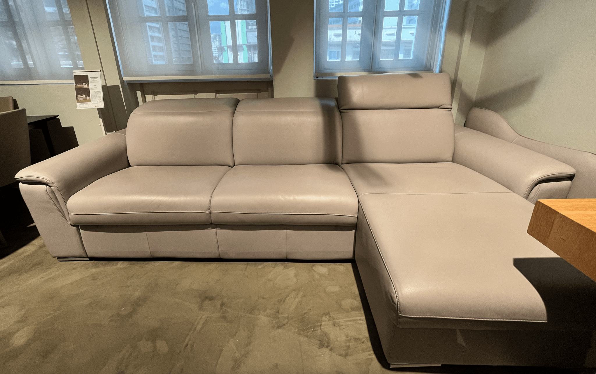 Sofa bed - EX - DISPLAY SALE MORE THAN 25% OFF - Slumbersofa Highback with chaise lounge - Real Mattress Sofa Bed with Adjustable Headrests - Spaceman