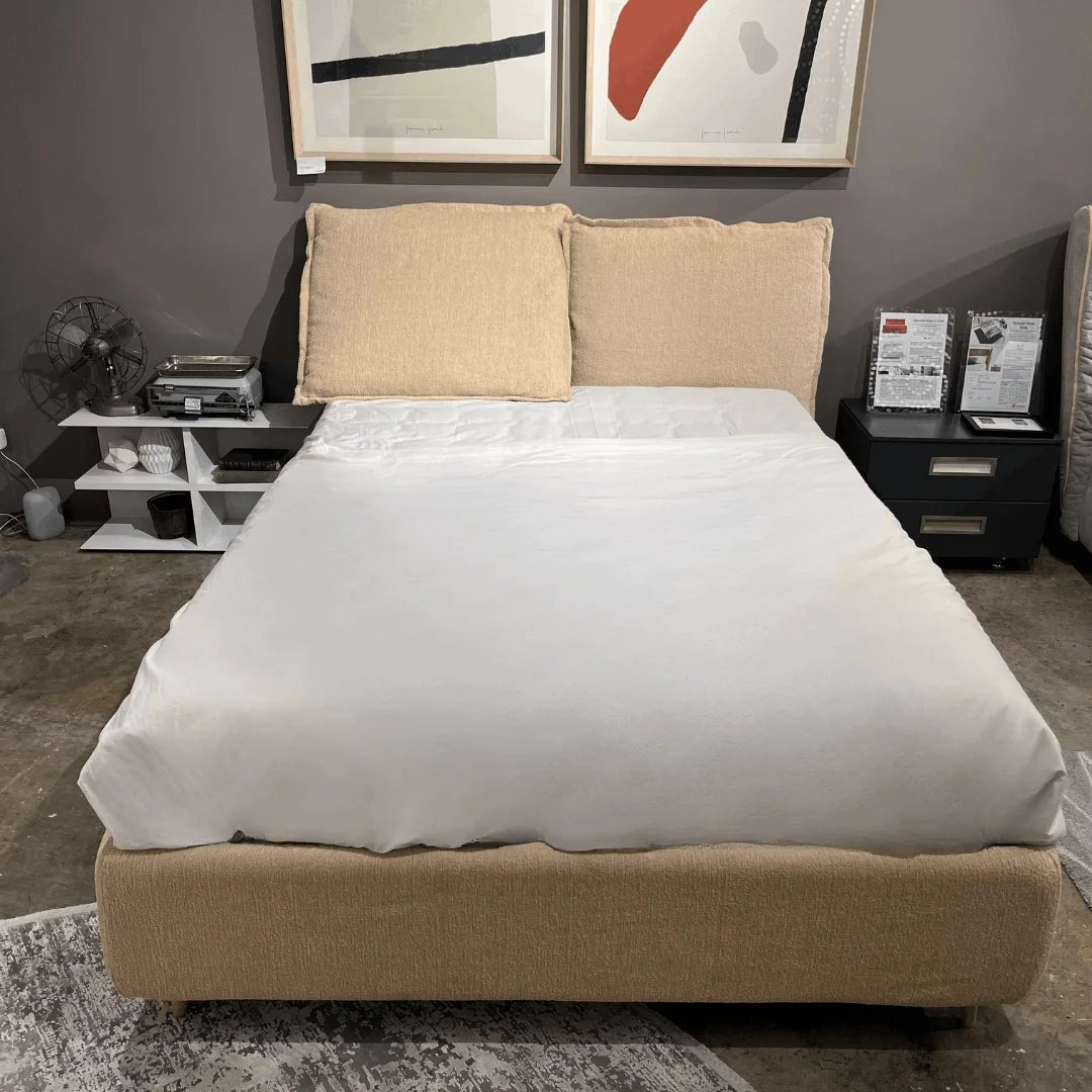 Storage Bed - EX - DISPLAY SALE 15% OFF - Slumberstore Pillow Storage Bed - Spaceman